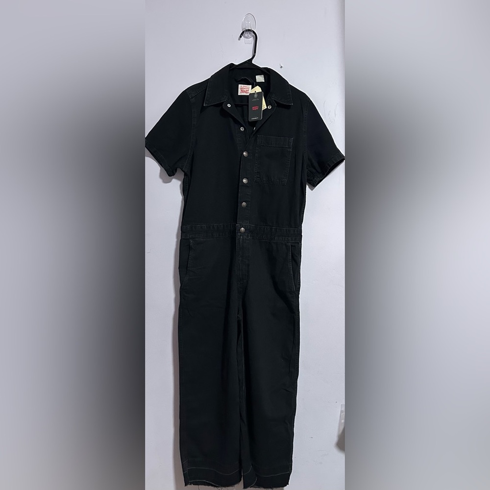 Levi's Black Button-Up Shirt